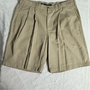 Dockers Men's Tan Shorts